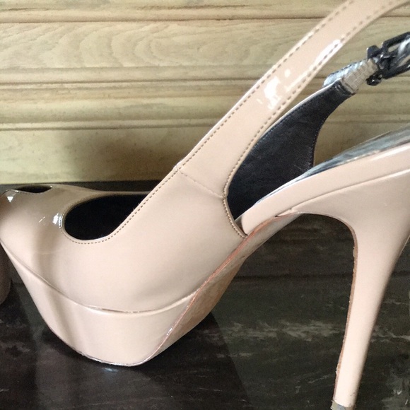 sam edelman platform pumps